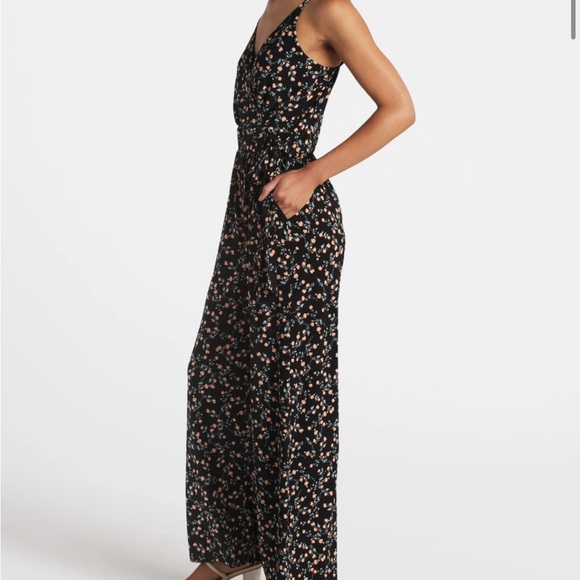 Kaleigh Women’s Black Floral Jumpsuit - Picture 3 of 11